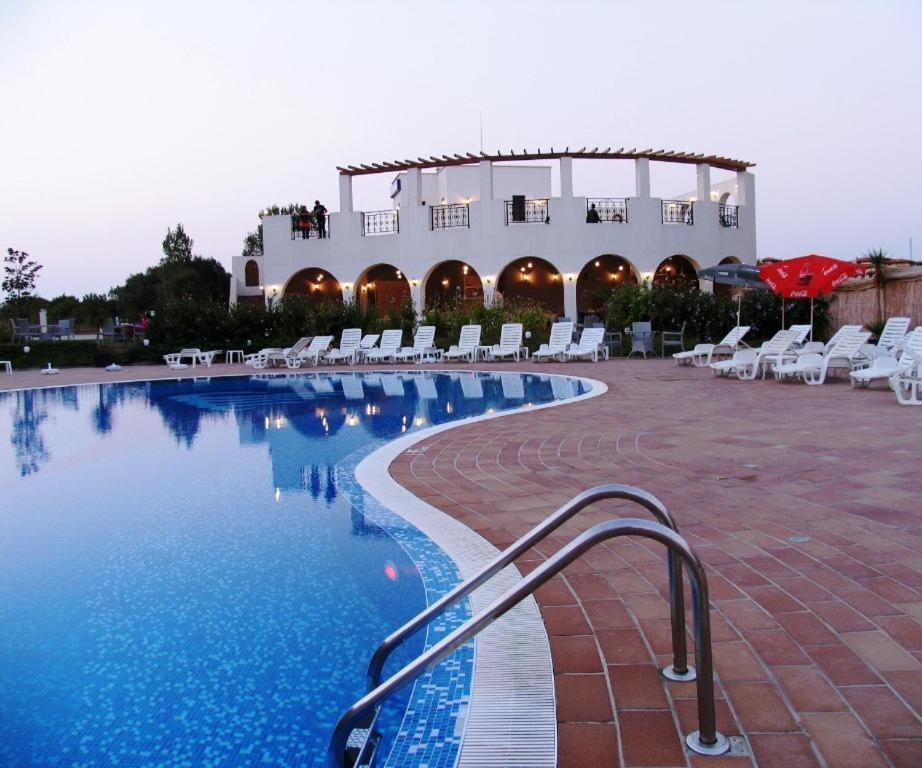 Hotel Paradise Garden Черноморец Екстериор снимка