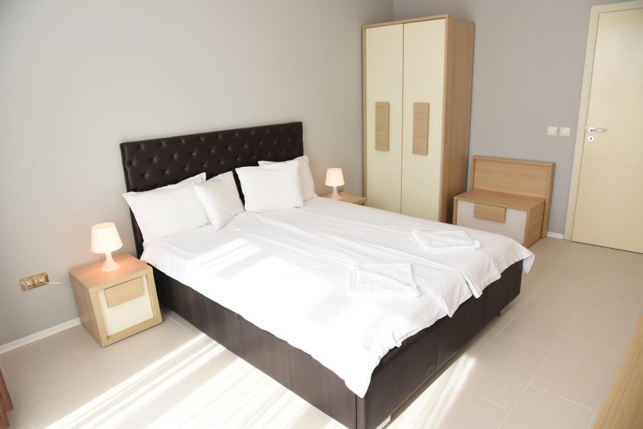 Hotel Paradise Garden Черноморец Екстериор снимка
