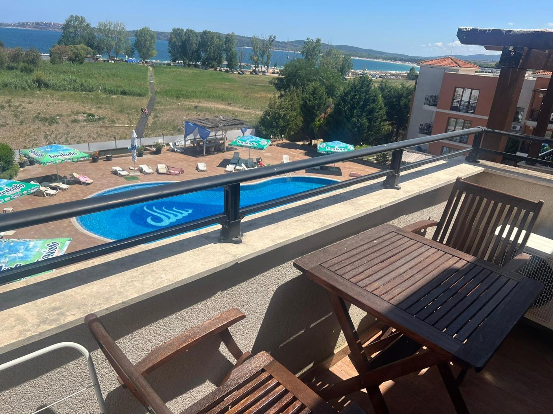 Hotel Paradise Garden Черноморец Екстериор снимка